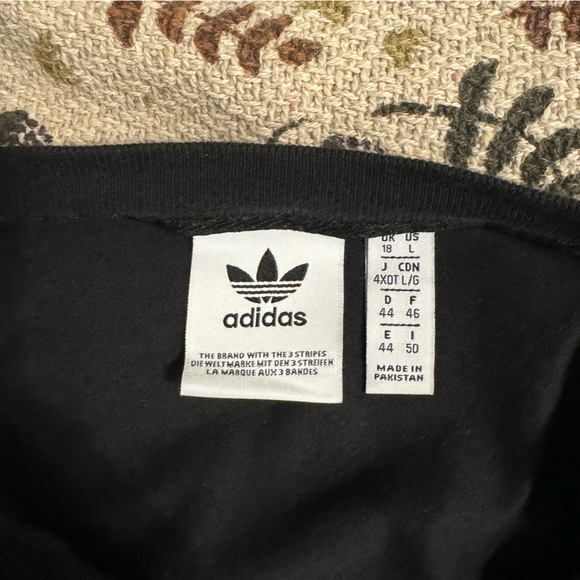 New Without Tags. Adidas Striped Cropped Tank top, Size Large. - Picture 3 of 3